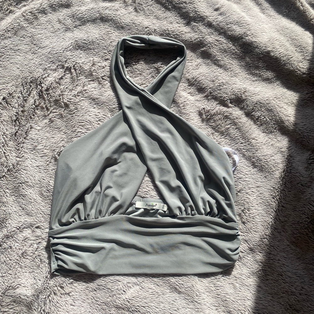 Cross cross tank